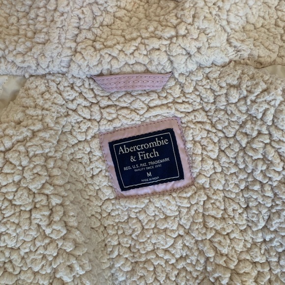 Light Pink sherpa jacket - Picture 3 of 4